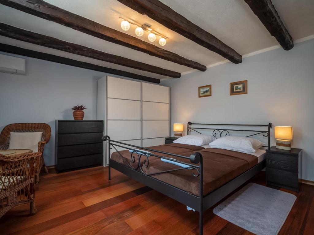 Fotografia z galérie ubytovania Holiday Home Bella by Interhome v destinácii Dobrinj