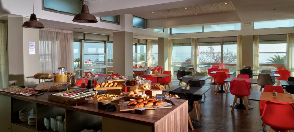 Little Hotel - Resim 45