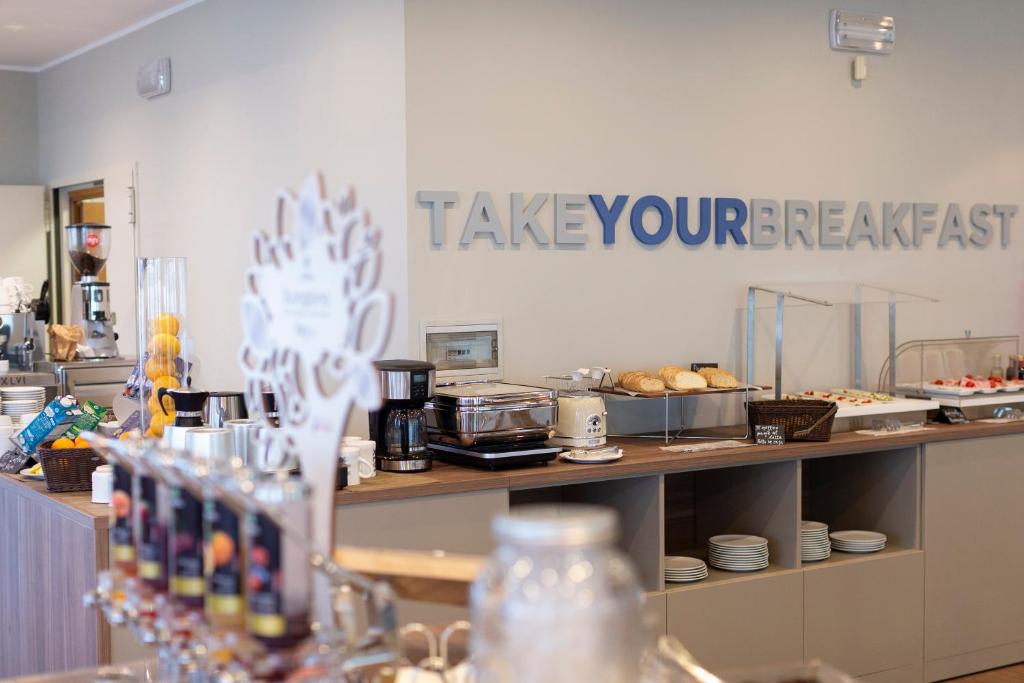 Little Hotel - Resim 39