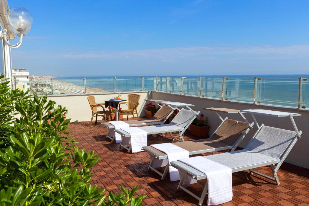 Little Hotel - Resim 26