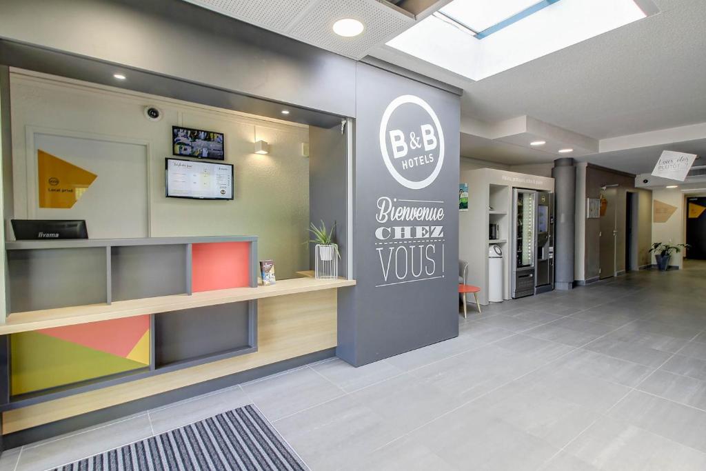 Vstupní hala nebo recepce v ubytování B&B HOTEL BEAUNE Nord