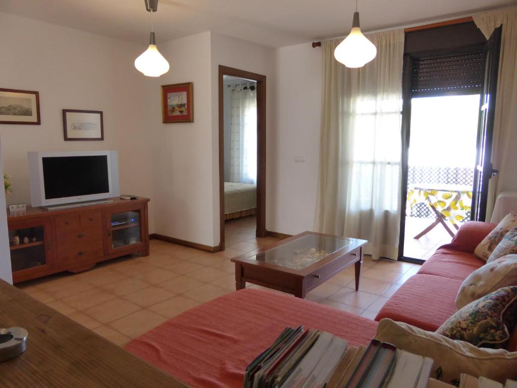 Zdjęcie z galerii obiektu CONFORTABLE CASA COMPLETAMENTE EQUIPADA w mieście Conil de la Frontera