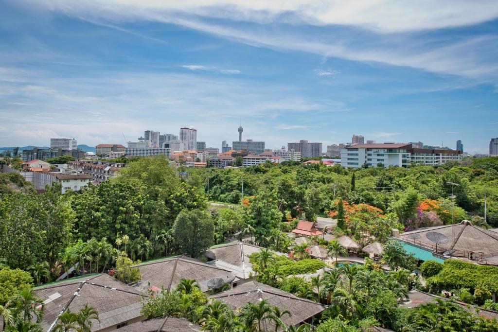 Nespecifikovaný výhled na destinaci Jomtien pláž nebo výhled na město při pohledu z apartmánu