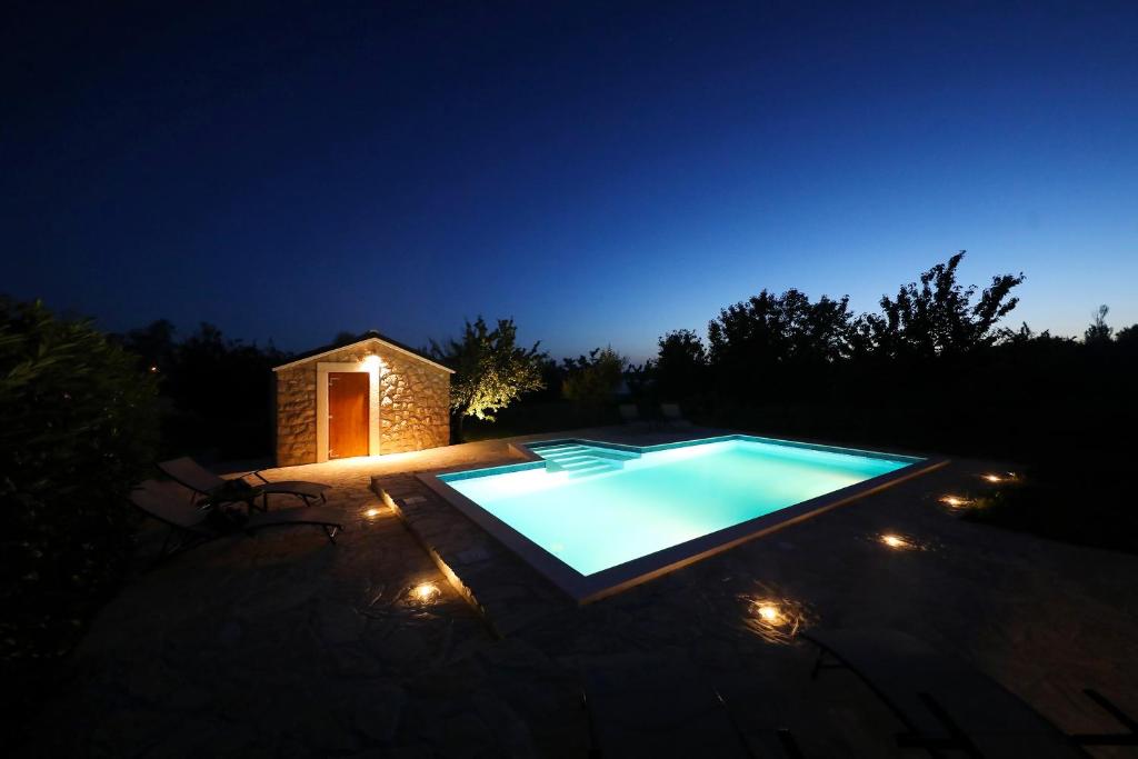EasyLiving House near Zadar - Three-Bedroom House