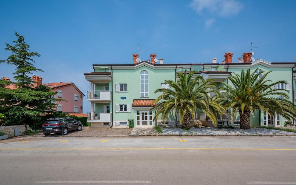 RIVA house with apartment, Crveni Vrh (updated prices 2024)