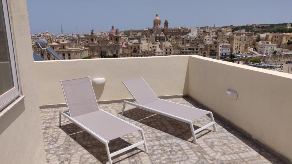 The Penthouse Flat-terrace&view - Appartement D'une Chambre