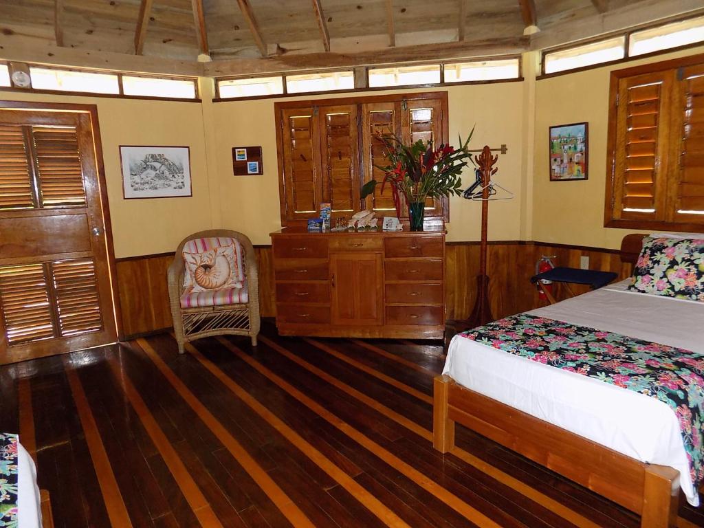 Mango Creek Resort - Bungalow Deluxe