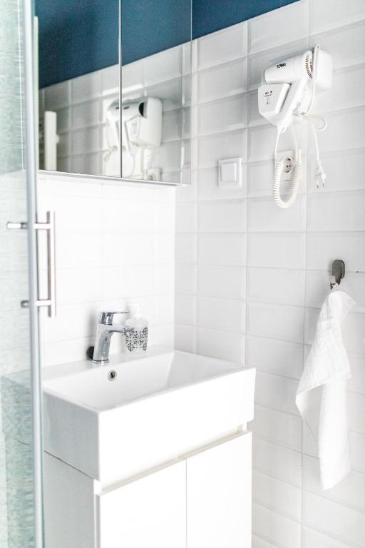 Blue Sky Apartment - 17