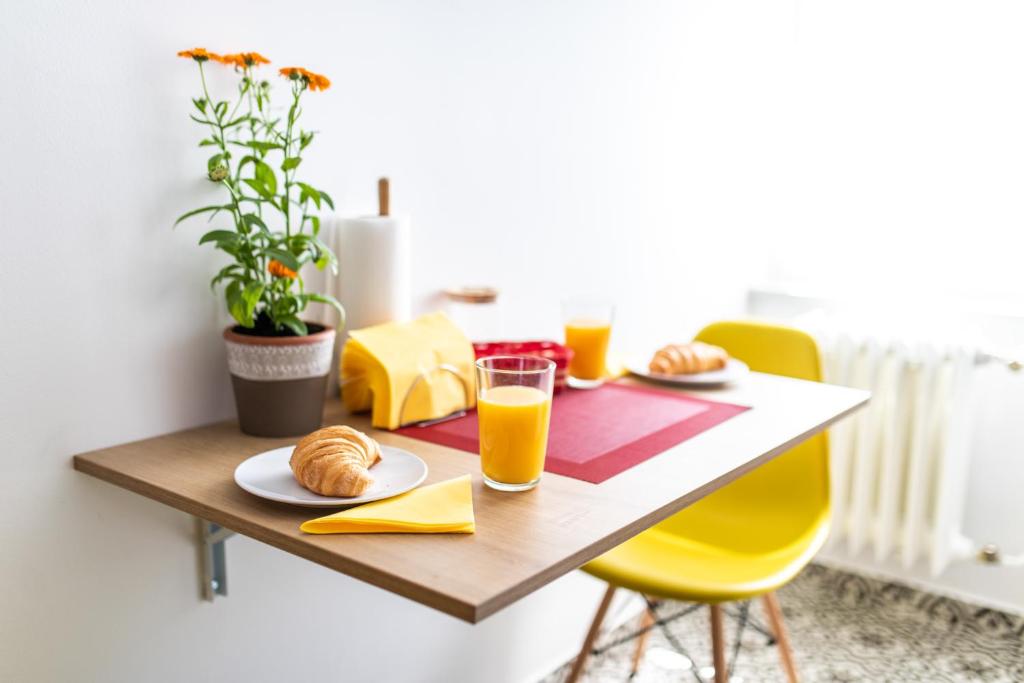 Blue Sky Apartment - 9