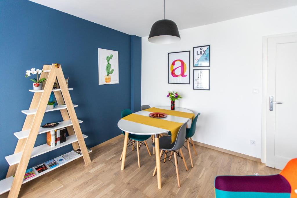 Blue Sky Apartment - 10