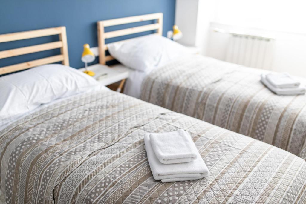 Blue Sky Apartment - 6