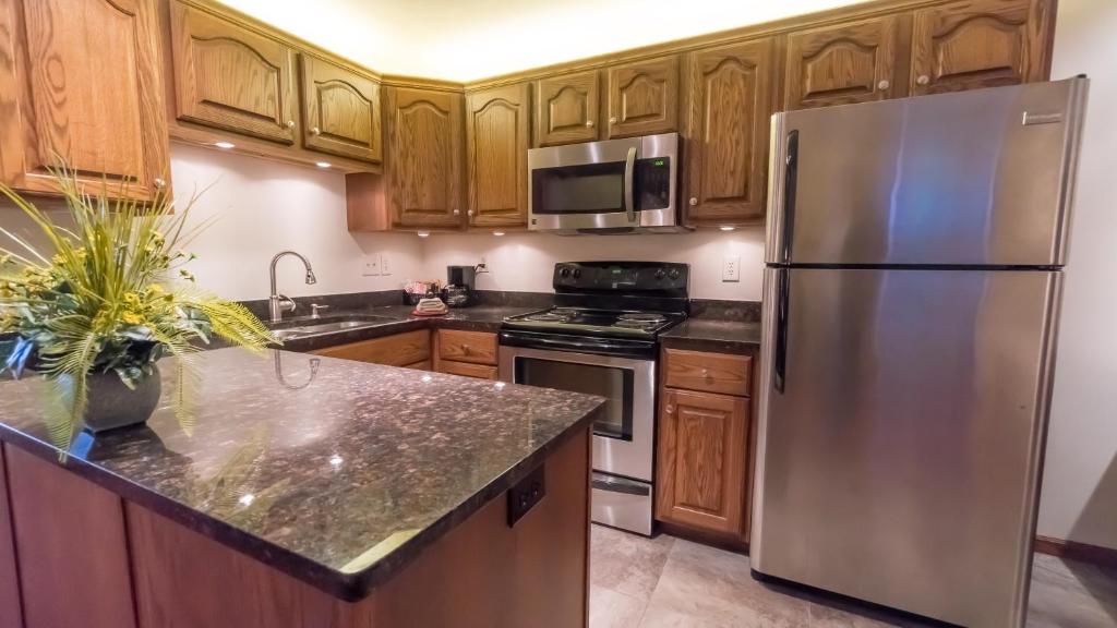 Shepherd Mountain Inn & Suites - Suite 1 Chambre Lit Queen-Size Avec Baignoire Spa