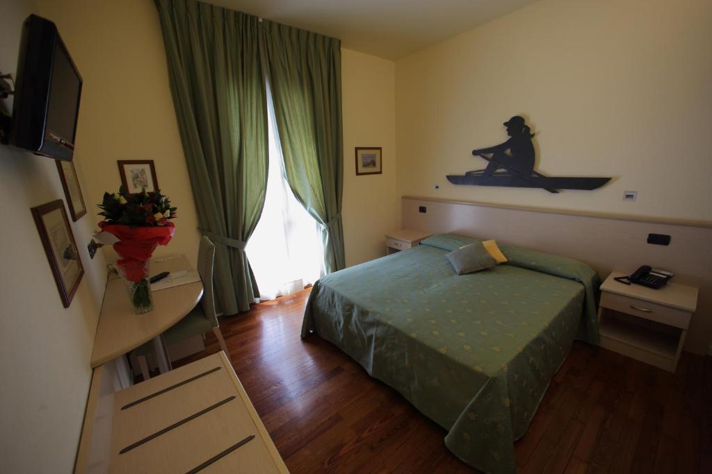 Hotel Fioroni - Double Room