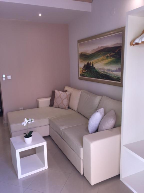 Posedenie v ubytovaní Villa Jani Top Floor Suite