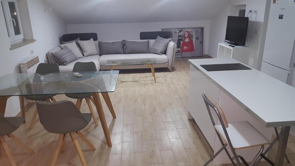TV&#47;Unterhaltungsangebot in der Unterkunft Villa Iva