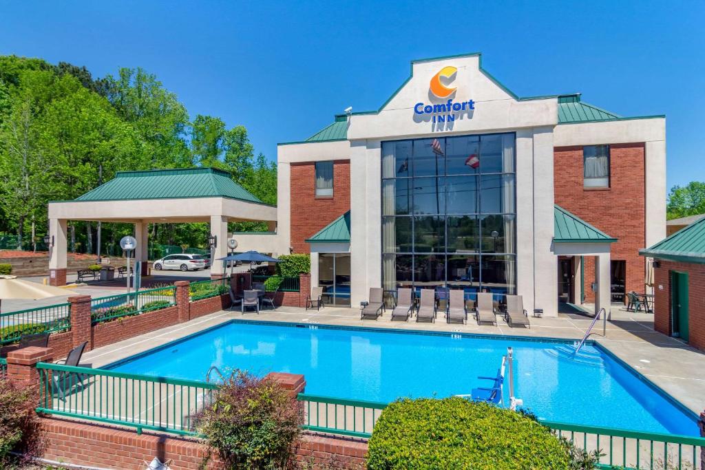 Piscina en o cerca de Comfort Inn Douglasville - Atlanta West