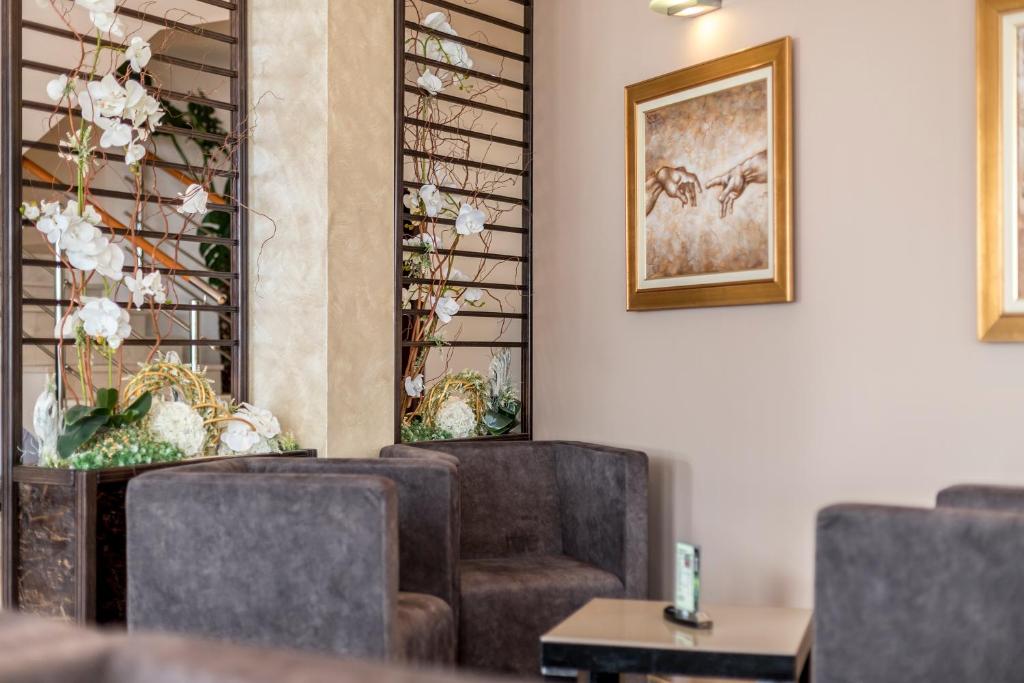 Posedenie v ubytovaní Hotel As