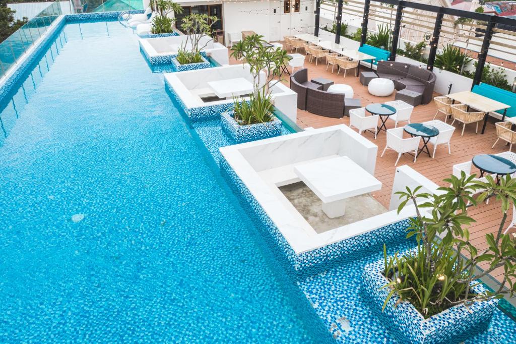 Bassein majutusasutuses Ferra Hotel and Garden Suites või selle lähedal