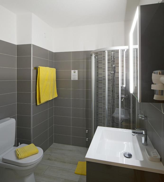 Aparthotel Al Lago - Resim 16