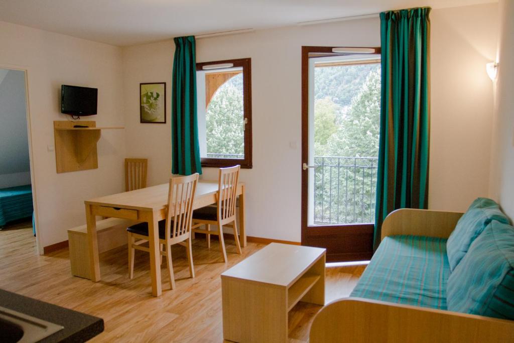 Appartement T3 Jardins de Ramel / LUCHON PYRÉNÉES