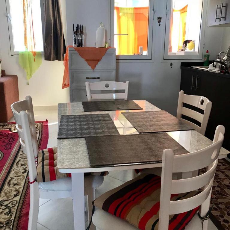 Posezení v ubytování Complexe Lilia Al jabal Mdiq