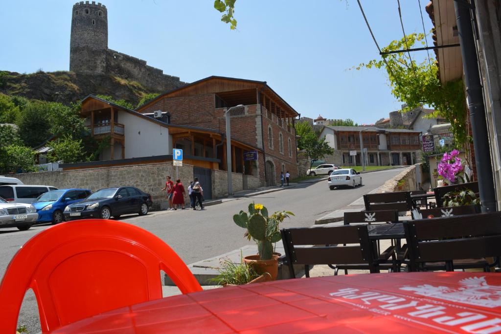 Vista general d'una muntanya o vistes d'una muntanya des de l'hostal o pensió