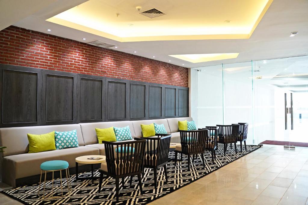 Posezení v ubytování PALM PARK Hotel Surabaya