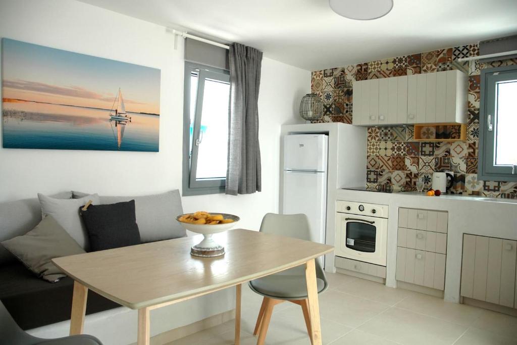 Kuchyň nebo kuchyňský kout v ubytování Kalypso House