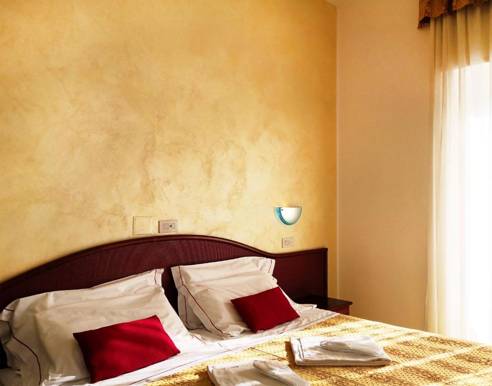 Hotel Vittoria - Nuova Gestione - Resim 13