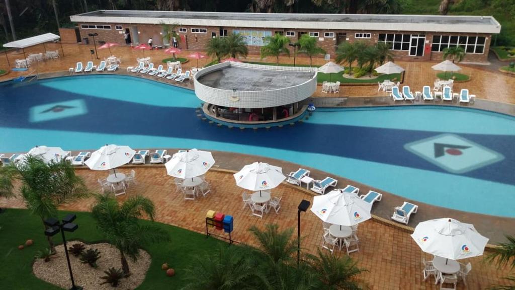 Apartamento em Resort