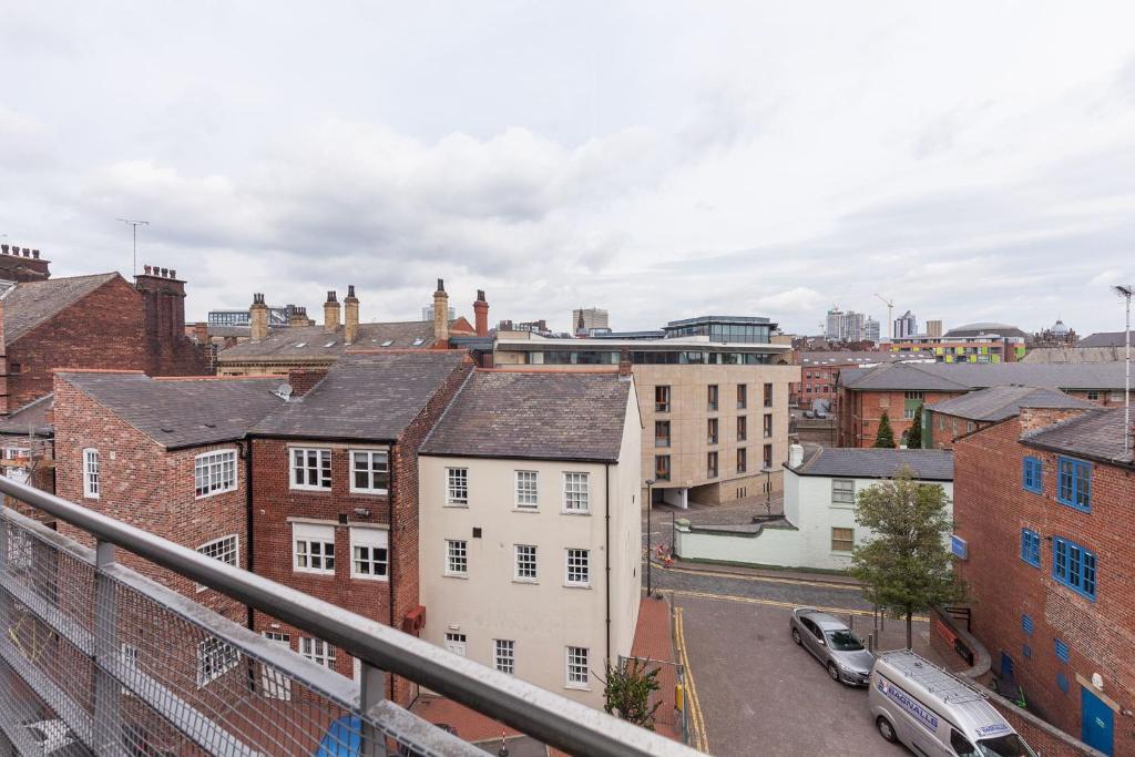 Nespecifikovaný výhled na destinaci Leeds nebo výhled na město při pohledu z apartmánu