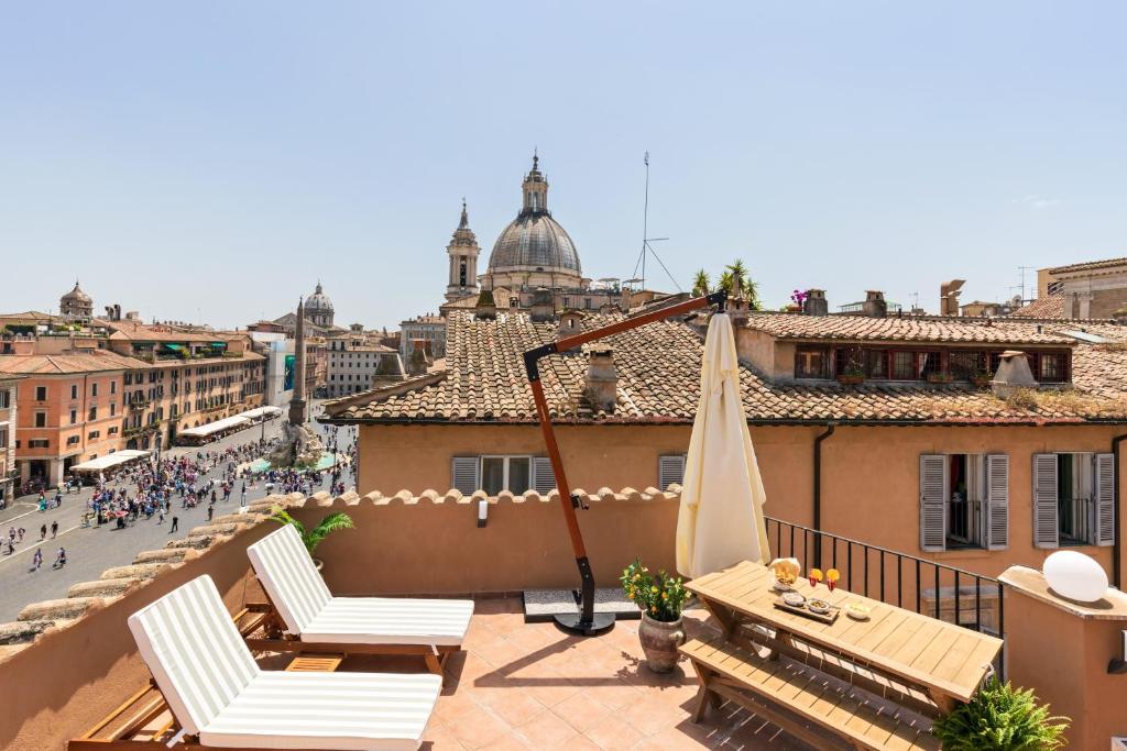 Balkón nebo terasa v ubytování Presidential Penthouse Navona