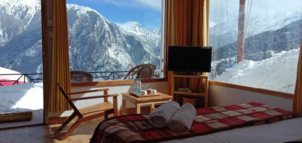 Gallery image of Mountain Rover Auli Resort in Joshīmath