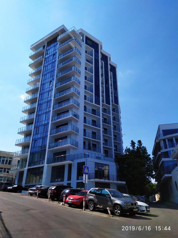 Миконос 2 - One-Bedroom Apartment