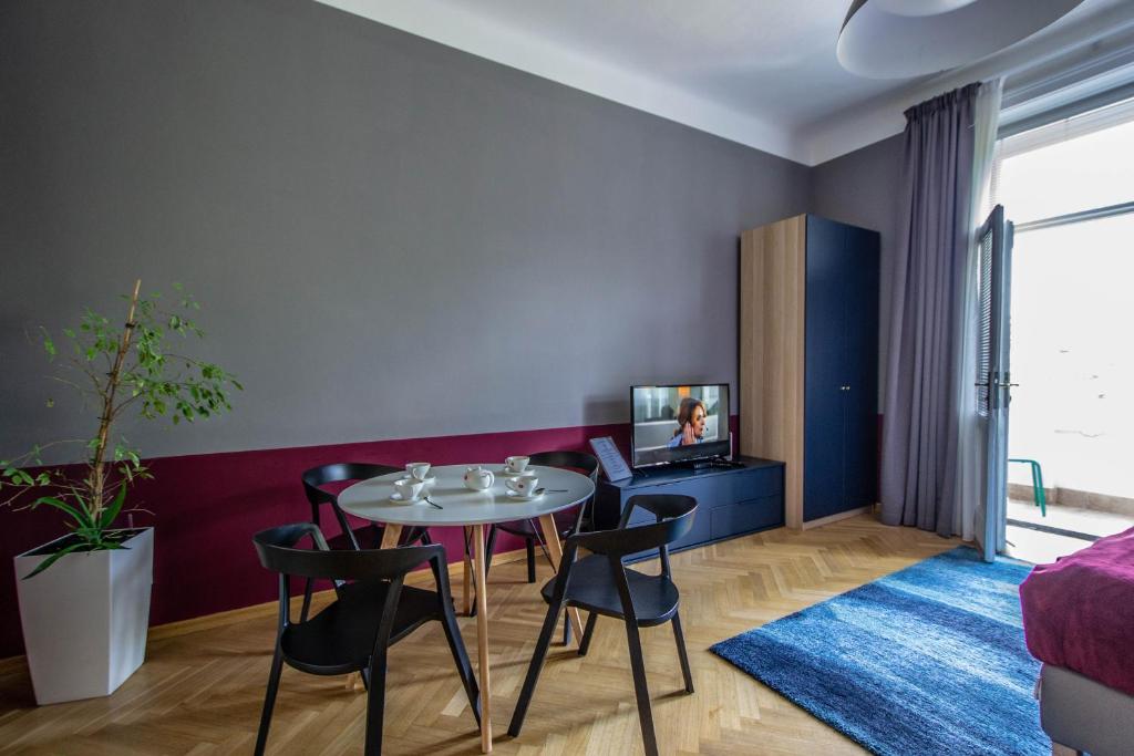 Garden Apartments - Resim 38