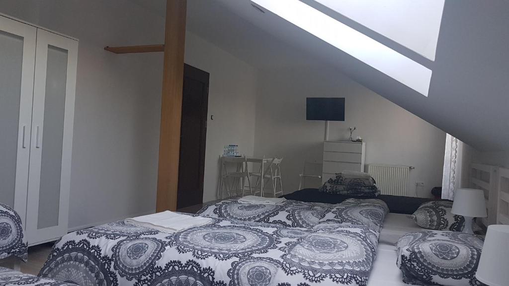 Posteľ alebo postele v izbe v ubytovaní ALDAMI
