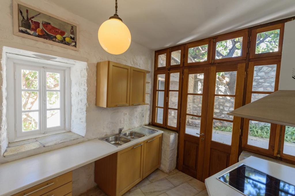 Η κουζίνα ή μικρή κουζίνα στο VITA REAL ESTATE