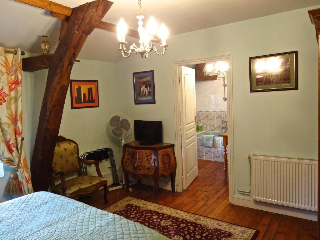 Château Les Vallées - Suite Familiar