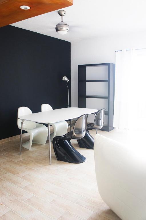 Posezení v ubytování Possidi Aigaiopelagitika 2-floor beach house