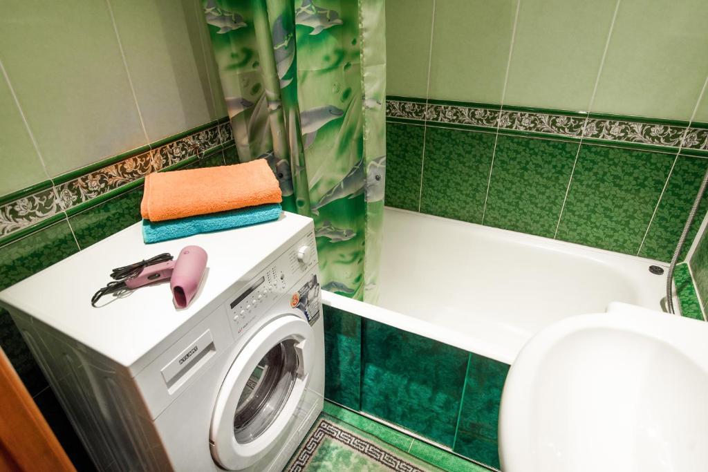 Купить квартиру в электронае. Октябрьский 87. Как снять квартиру на час для встречи гончарова. Сниму 1 комнатную квартиру солигорск. Солигорск квартиры фото.