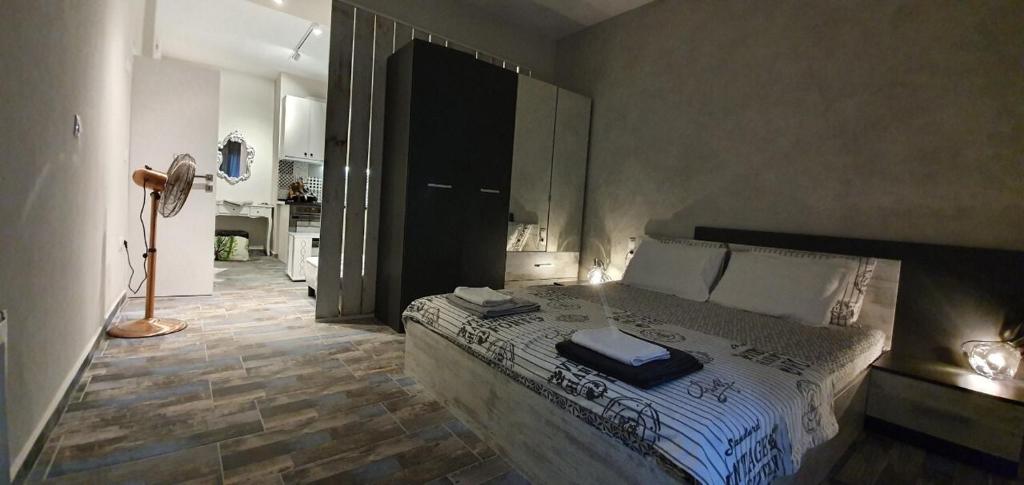 Aether Thess Stay - 12