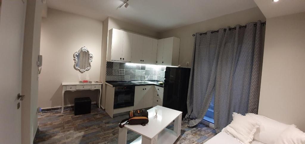 Aether Thess Stay - 8