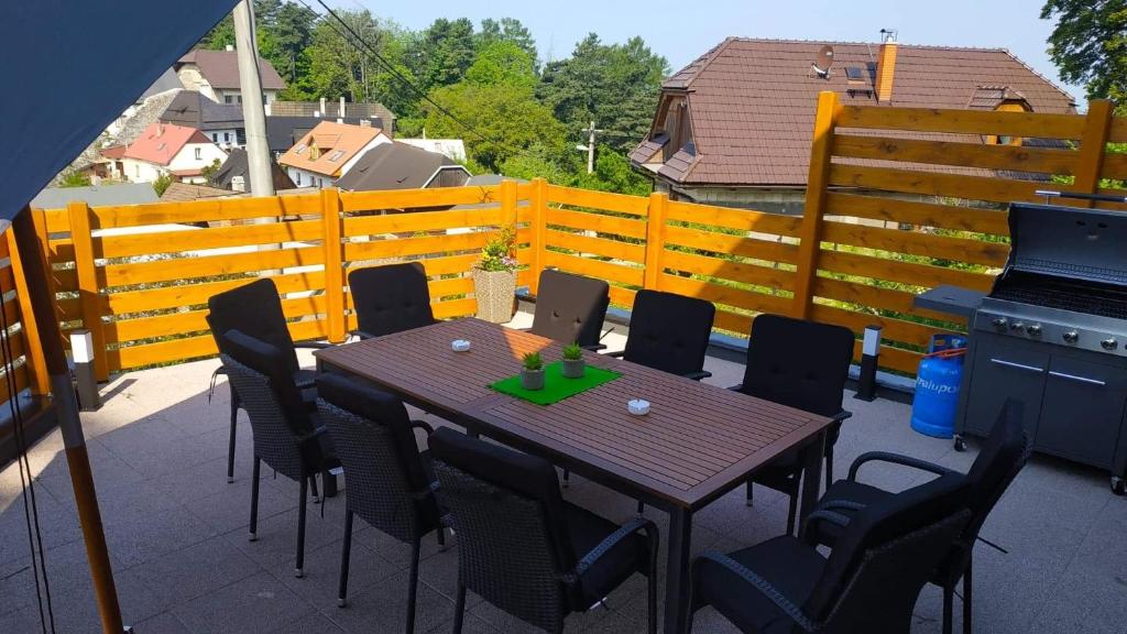 Balkón nebo terasa v ubytování Bílá hora Štramberk