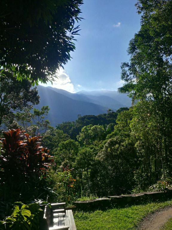  Quarto em Residência Familiar - Itatiaia