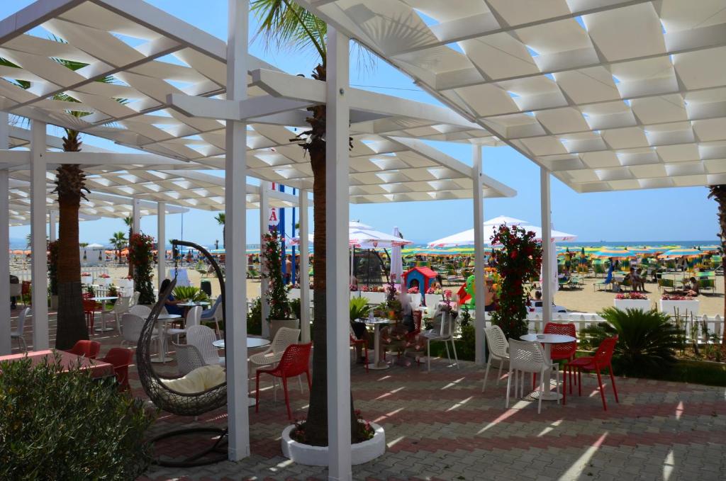 Un restaurant sau alt loc unde se poate mânca la Hotel Virginia