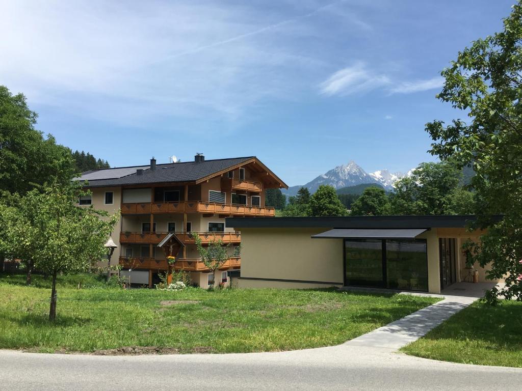 Budova, kde se apartmán nachází