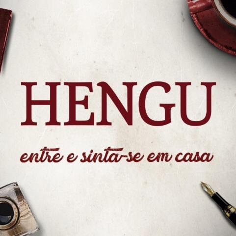 a sign with the word herbert written on it at Hengu Hotel in Encantado