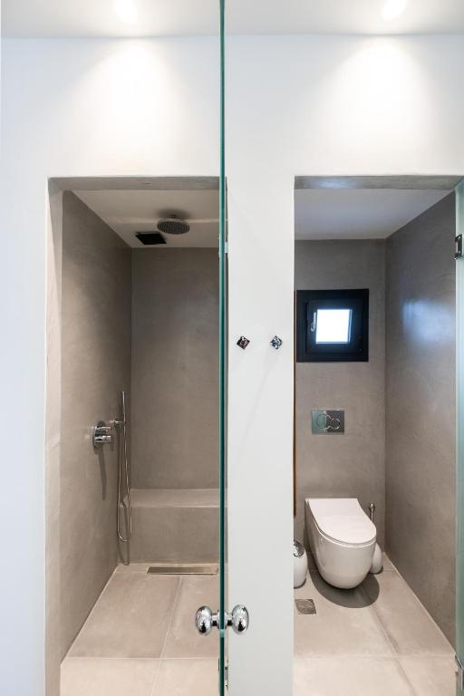 George & Joanna Suites Santorini - 6