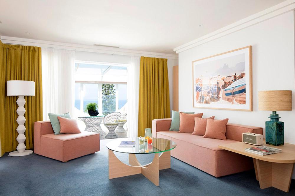 Posezení v ubytování Hotel Ravesis