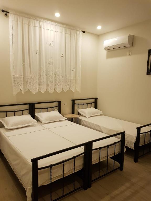 Dimitri Guest House - Imazhi 7
